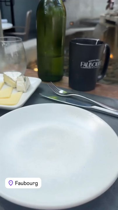 Faubourg Montclair - Cheese plate it's really good, fruit bowl it's really amazing taste fresh - French Near Me - Montclair, New Jersey
