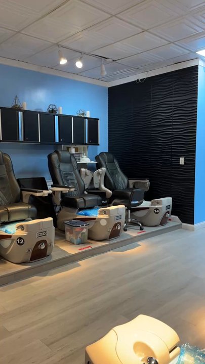 Central Nails - I had a great experience :) - Nail Salons Near Me - Columbus, Ohio