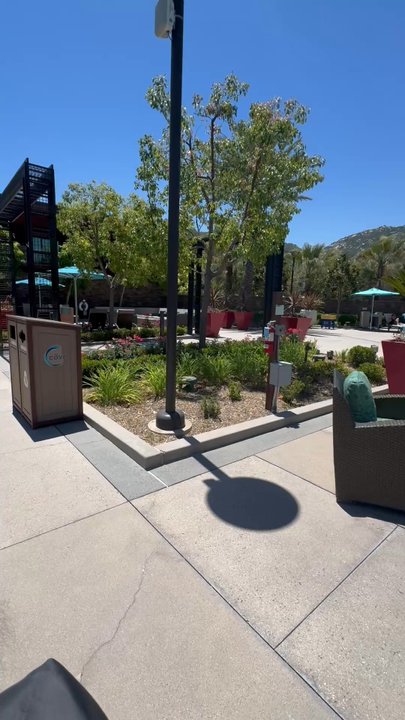 The Cove - 21 and over Jacuzzi - Swimming Pools Near Me - Temecula, California
