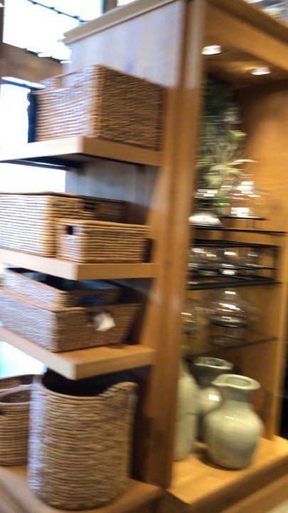 Pottery Barn - Explore and almost run into an employee - Furniture Stores Near Me - Cranston, Rhode Island