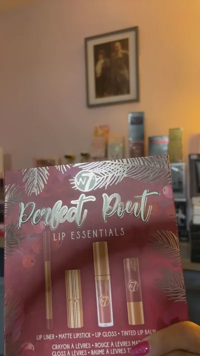 Immagine di W7 Perfect Pout Lip Essentials - Makeup 1