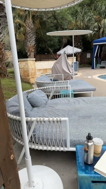 Lake Austin Spa Resort - Pool area - Resorts Near Me - Austin, Texas