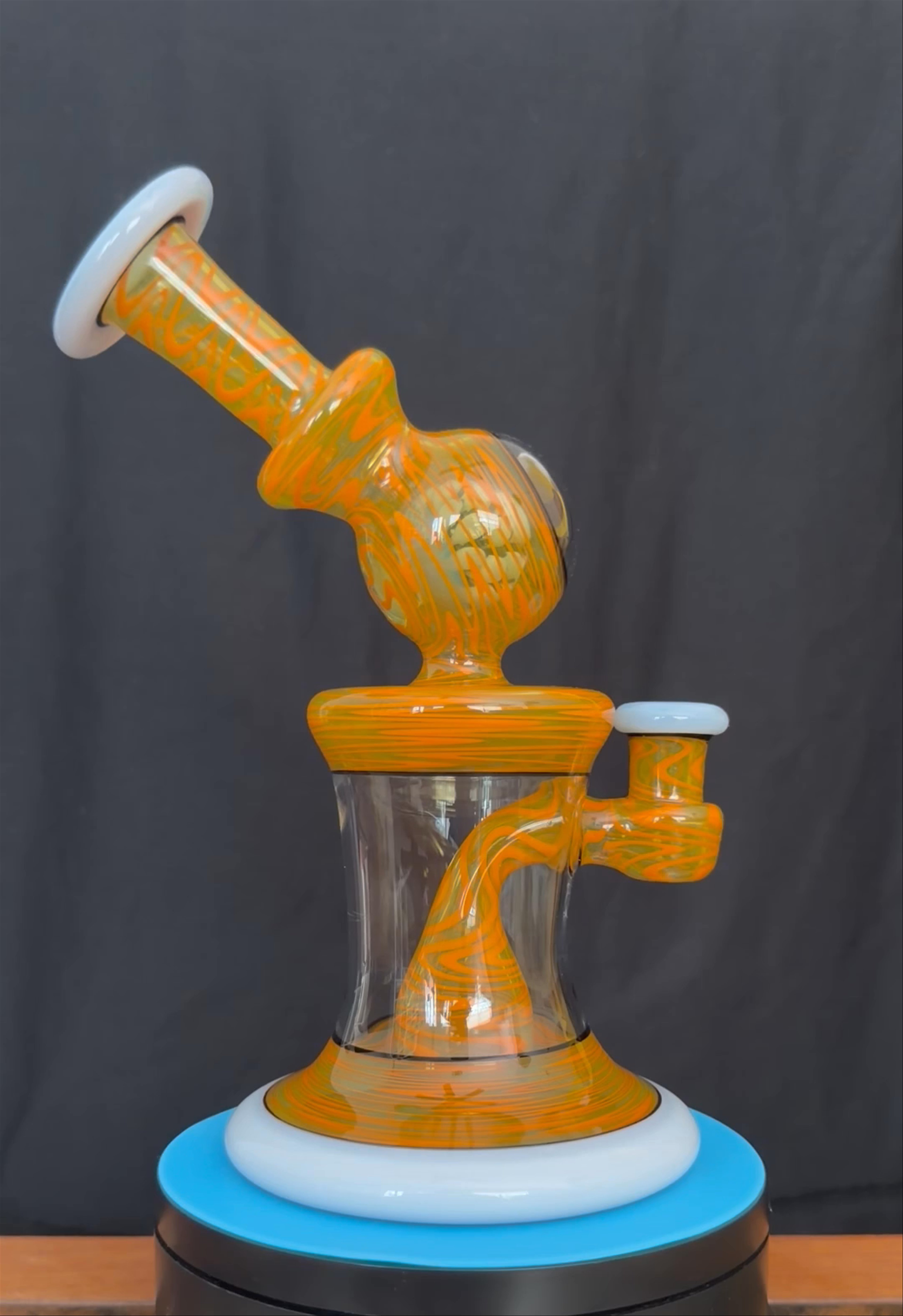 Preview pic of Hardcore Toke MIB Balloon (TRADE)