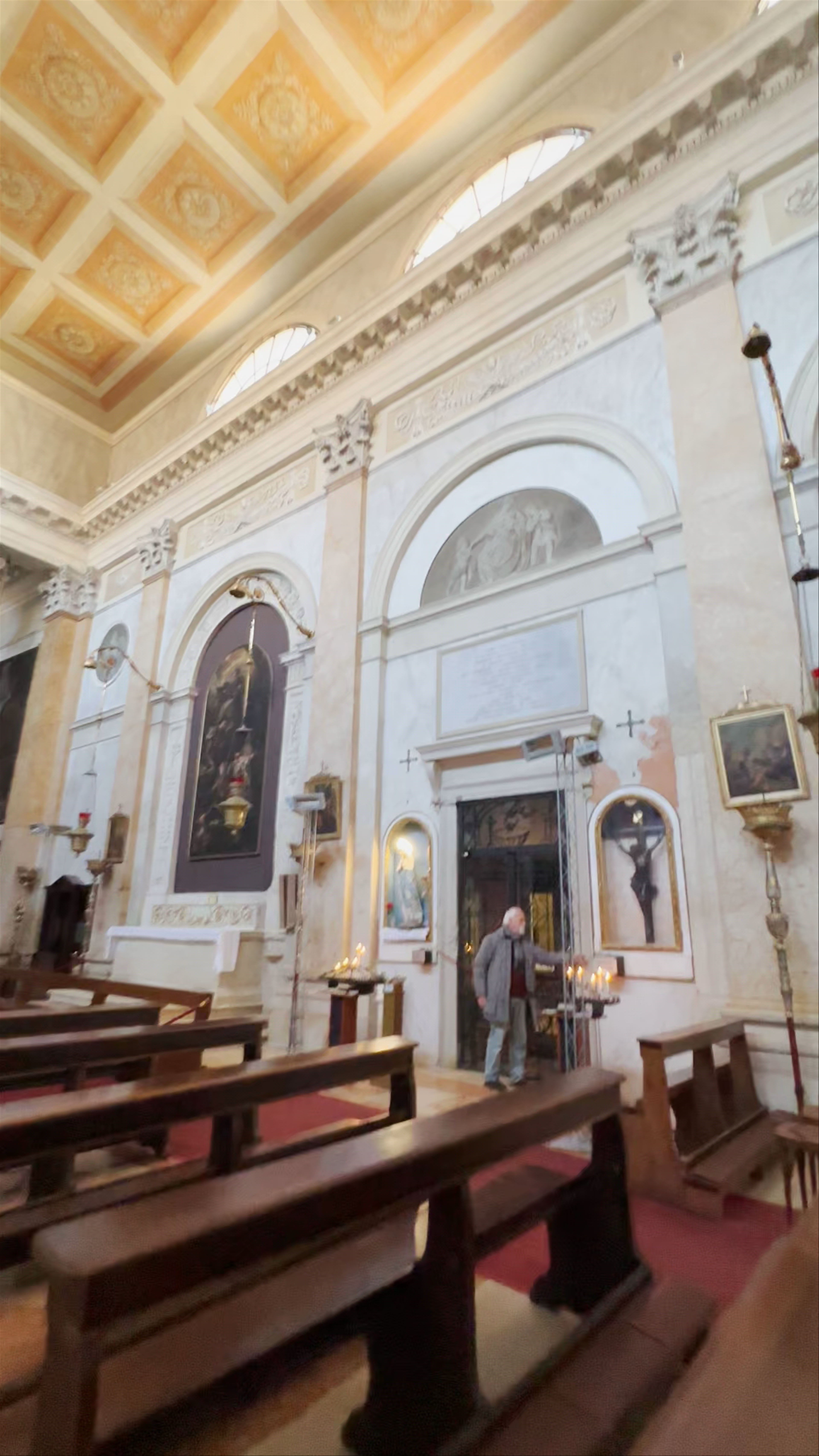 San Silvestro Church: A Tranquil Renaissance Gem in Venice