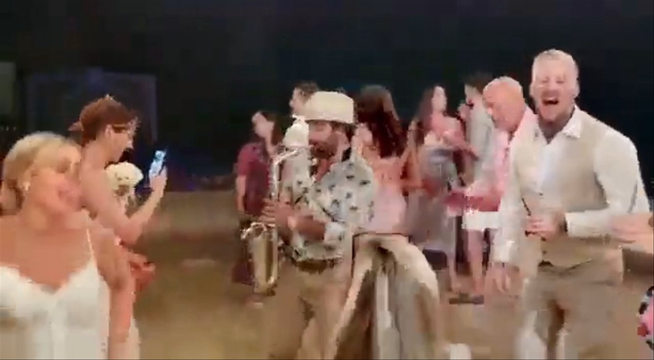 The Milan Saxophonist @ NH Collection Grand Hotel Convento di Amalfi - video