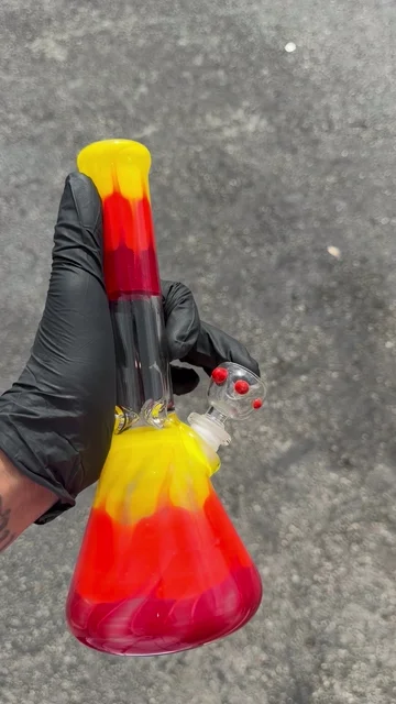 Preview pic of MaryJaneGlass Beaker