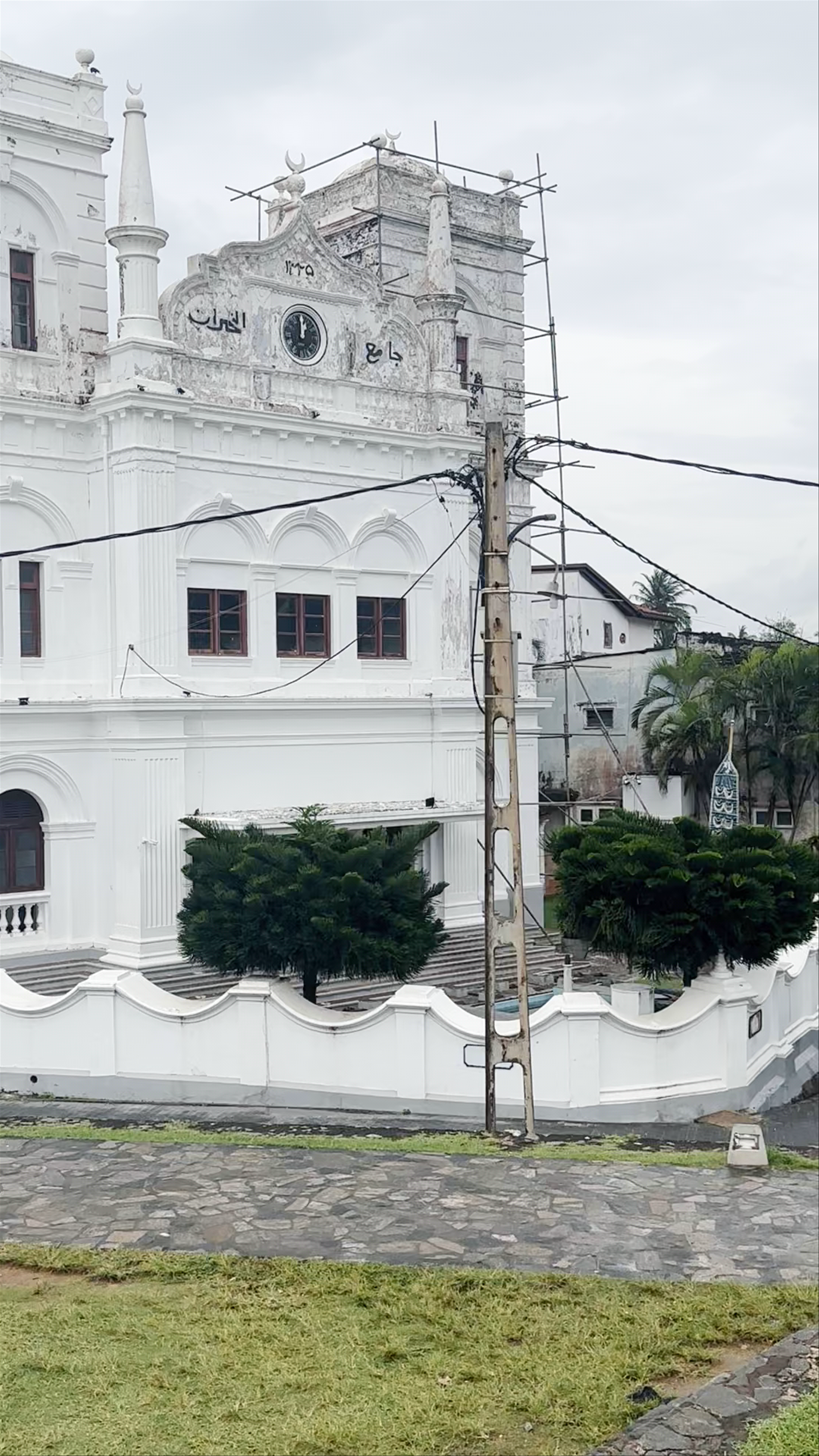 Meeran Mosque: Historic Spiritual gem in Galle Fort, Sri Lanka