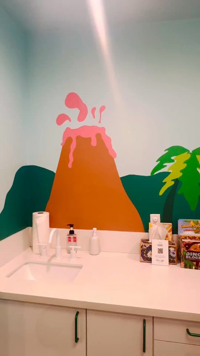 Burbank Pediatrics - One of the several, adorable waiting rooms. They make the doctor experience much more exciting for little ones! - Pediatricians Near Me - Burbank, California