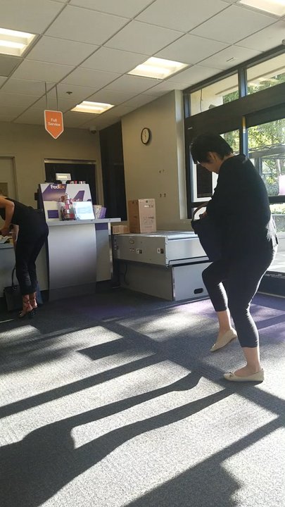FedEx Ship Center - Shipping Centers Near Me - Pleasanton, California