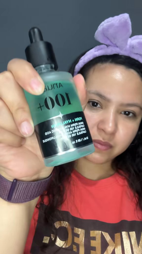 Vídeo UGC 3 de Desnia Merari