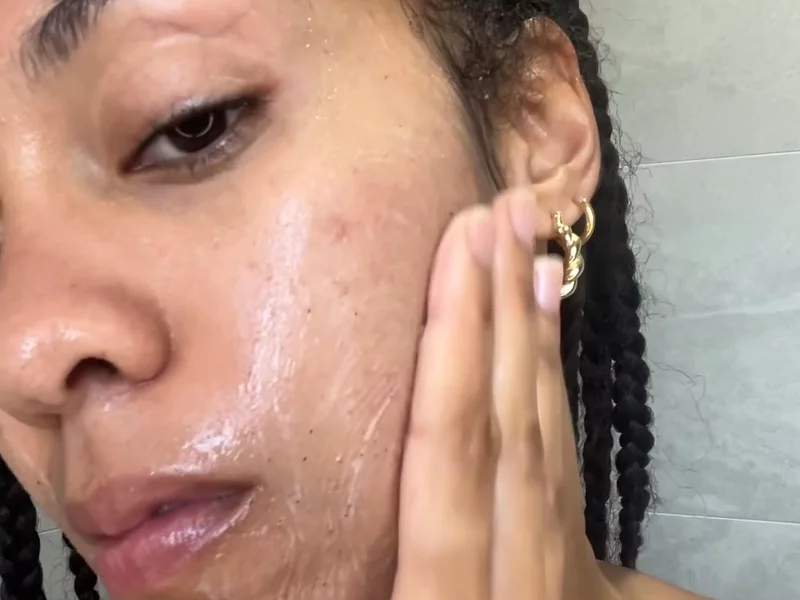How to keep your skin natural glow