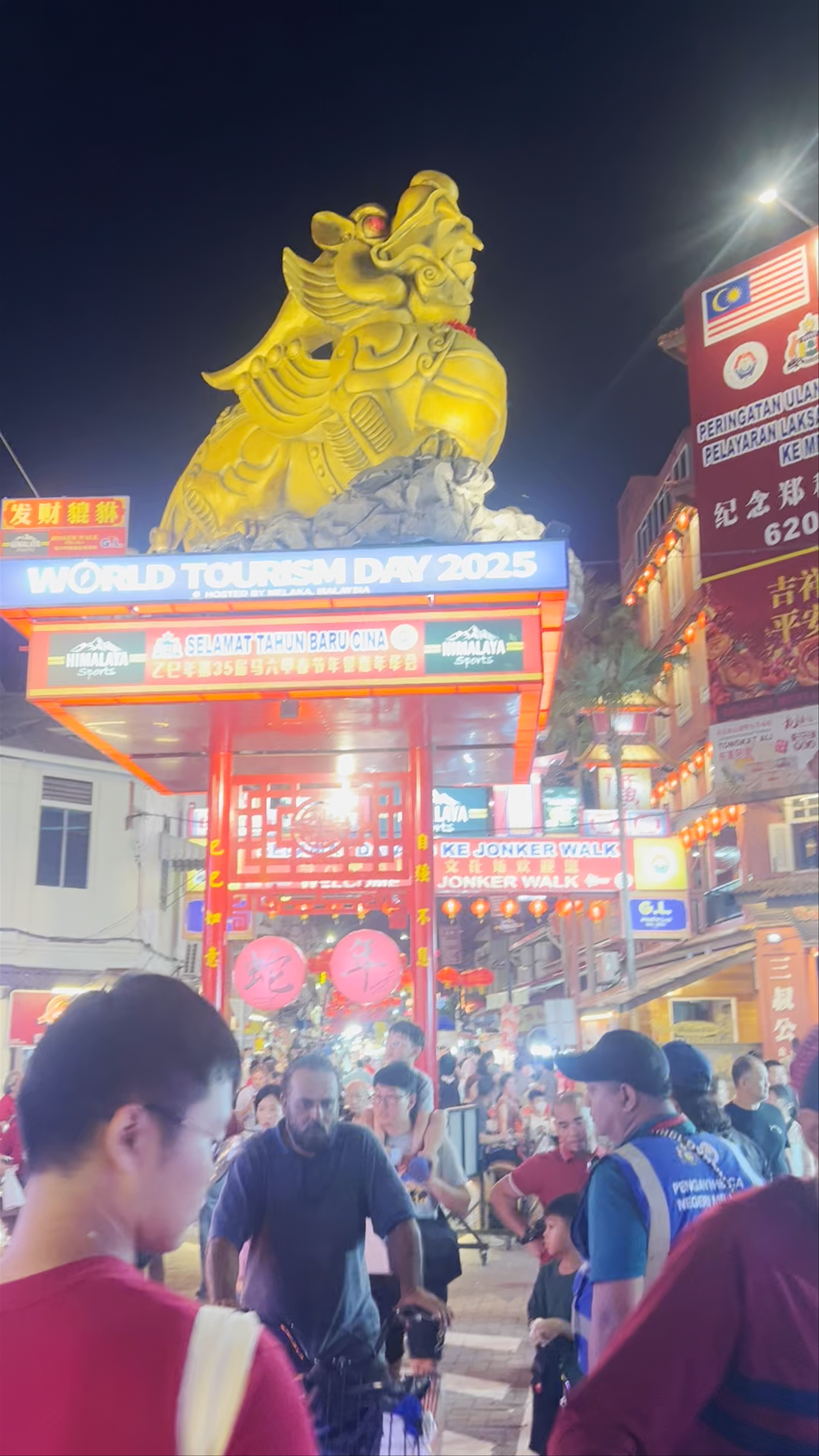 Jonker Street Night Market: Vibrant Nightlife and Culture in Melaka