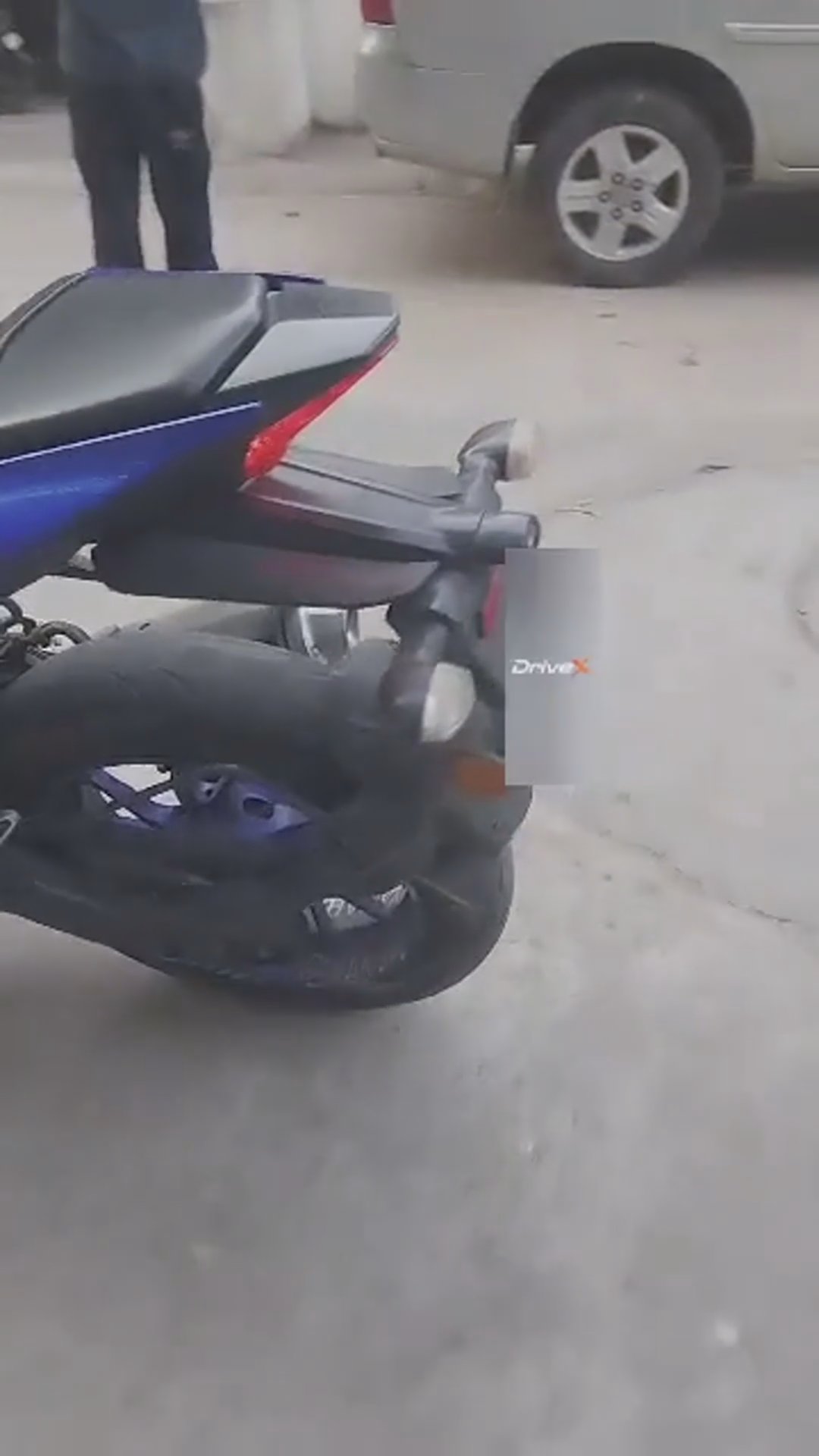 Walk-around video thumbnail