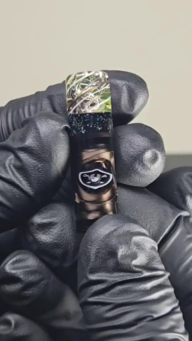 Preview pic of Raiders Glass Tip