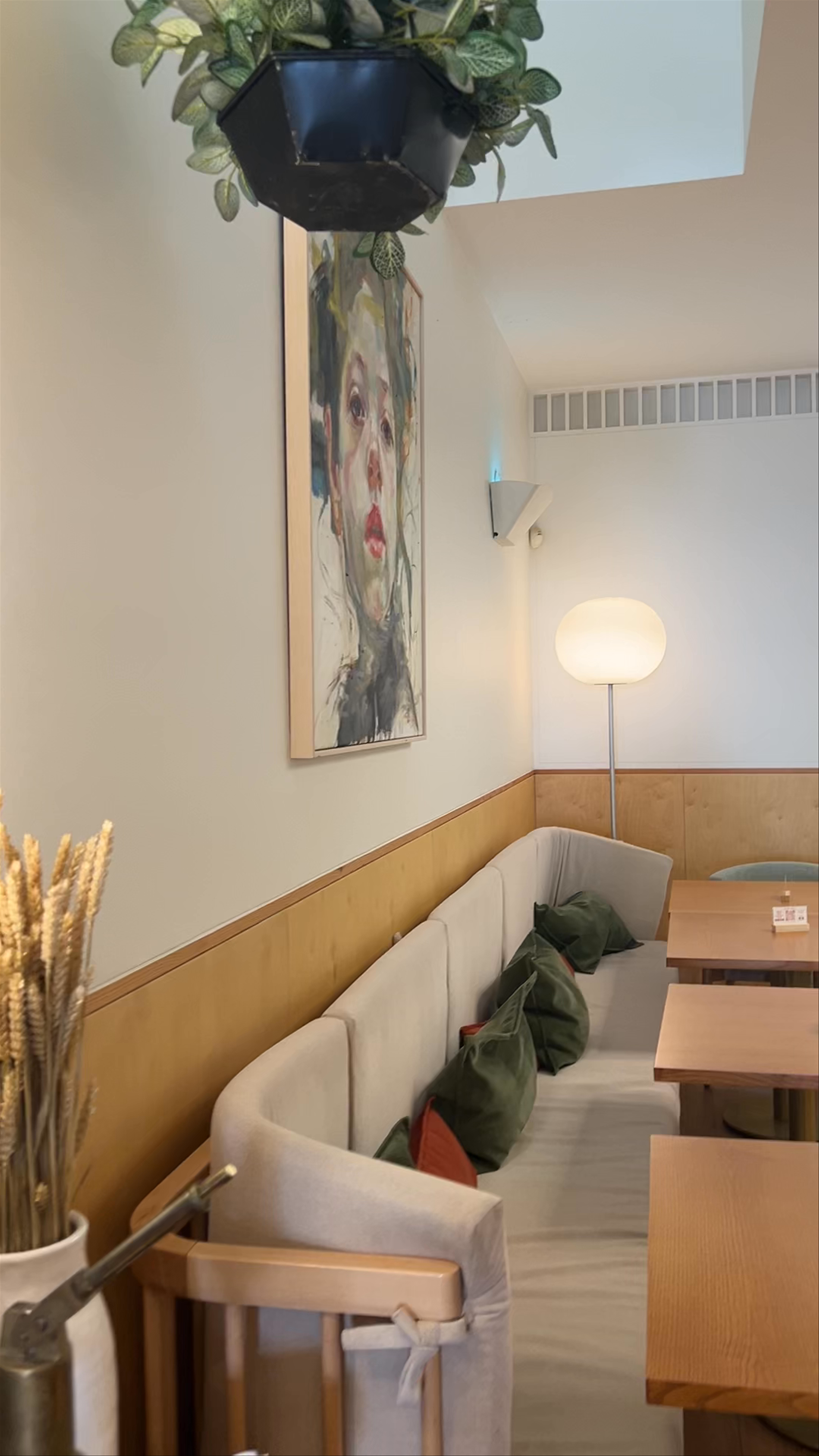 Noshi Coffee: A Serene Coffee Retreat in Porto