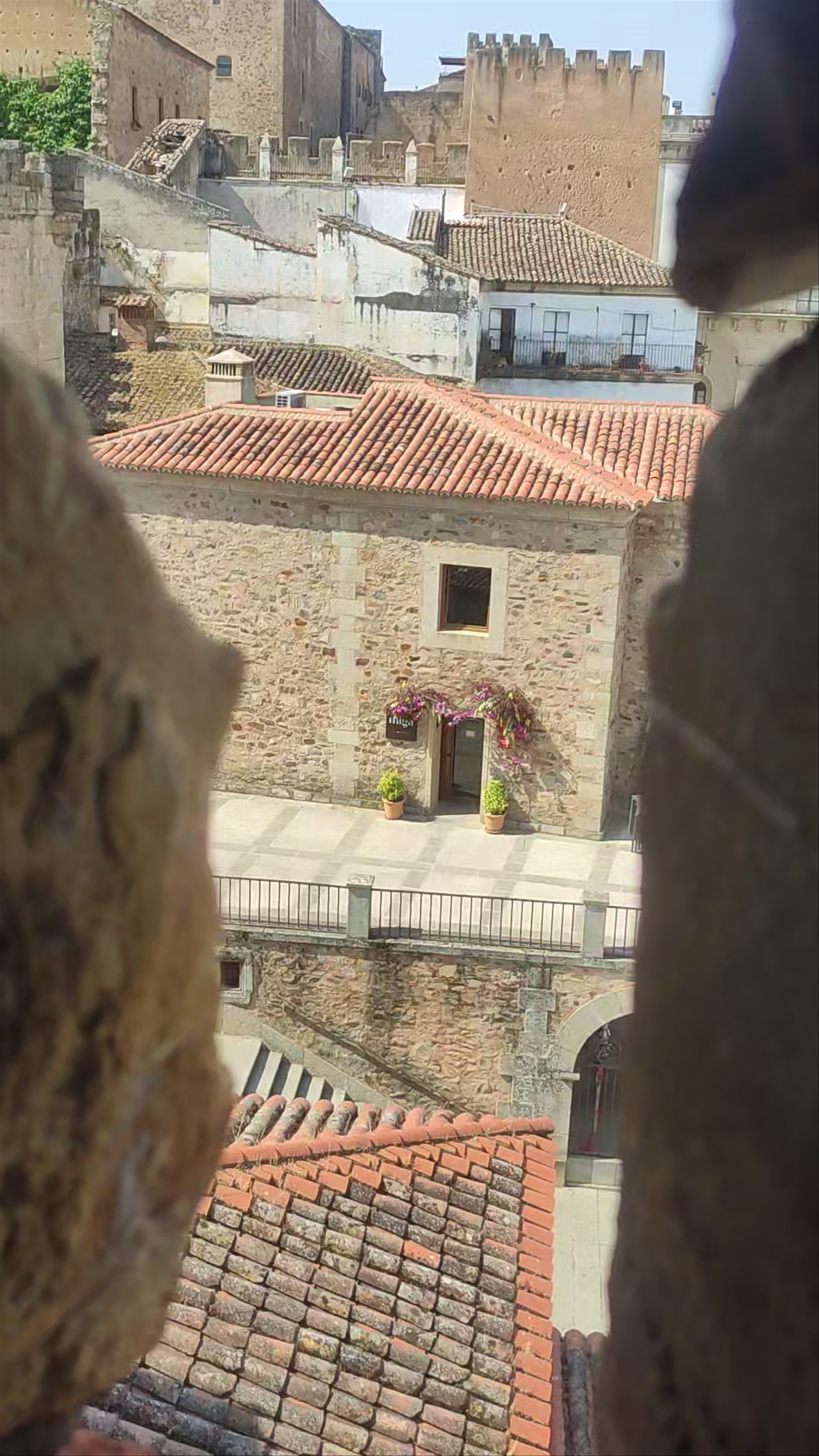 Torre de Bujaco: A Glimpse Through History in Cáceres Plaza Mayor