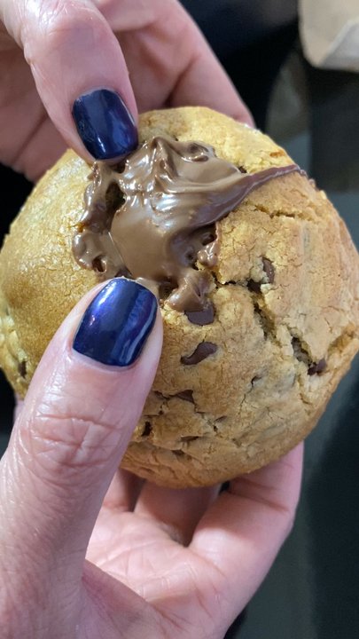 Midnight Cookies and Cream - Desserts Near Me - Miami, Florida
