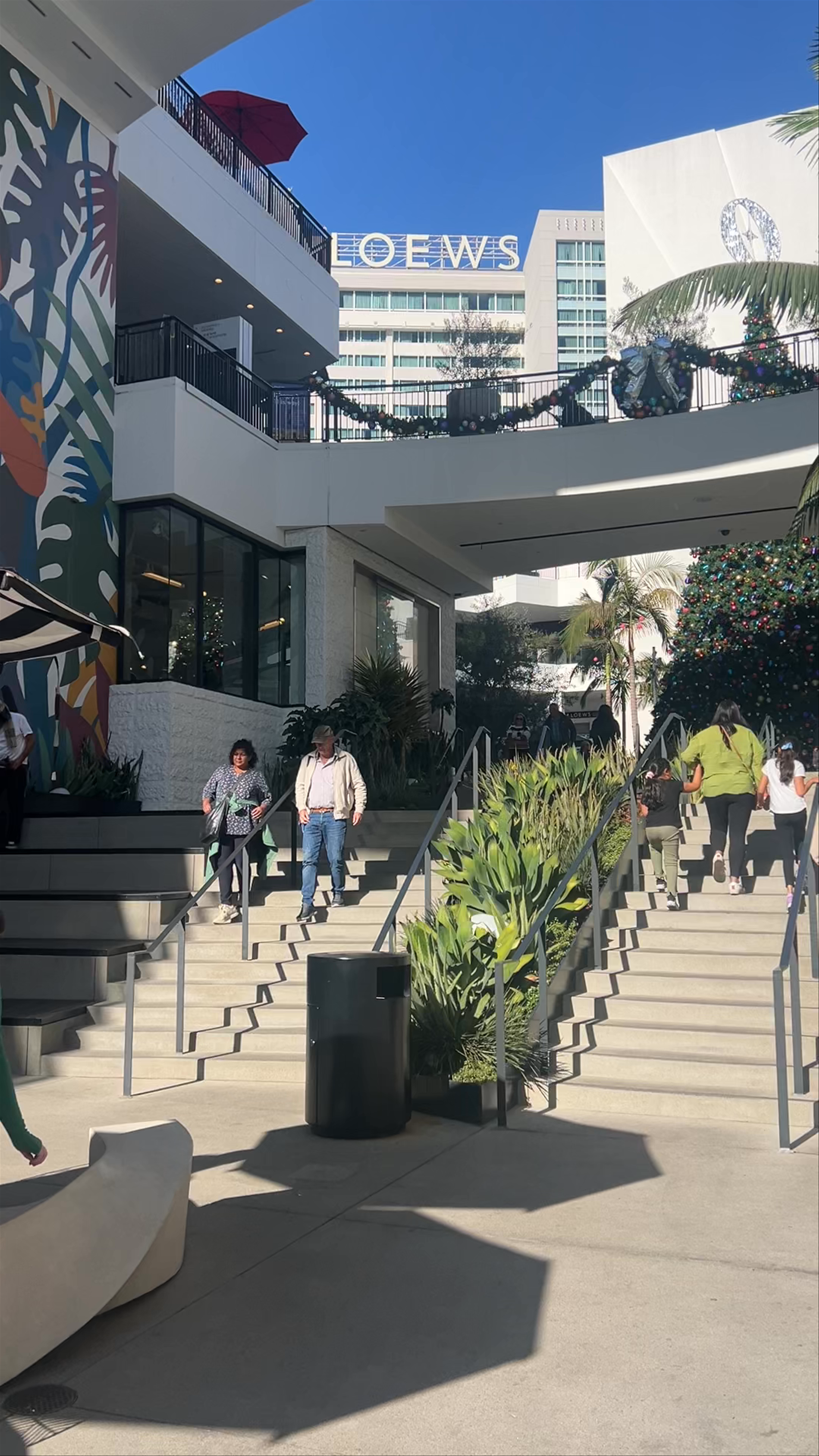 Hollywood & Highland