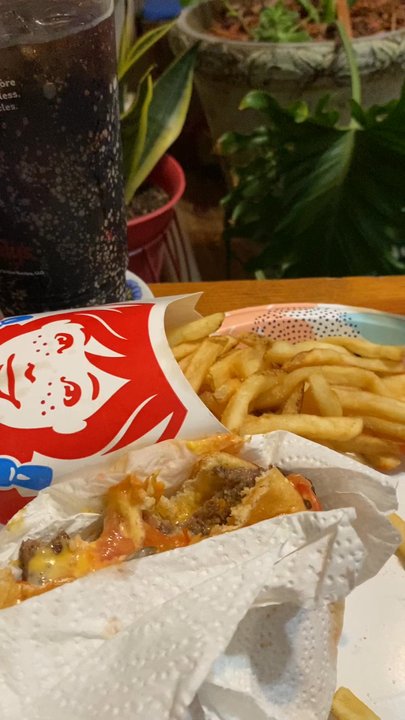 Wendy's - Fast Food Near Me - Burleson, Texas