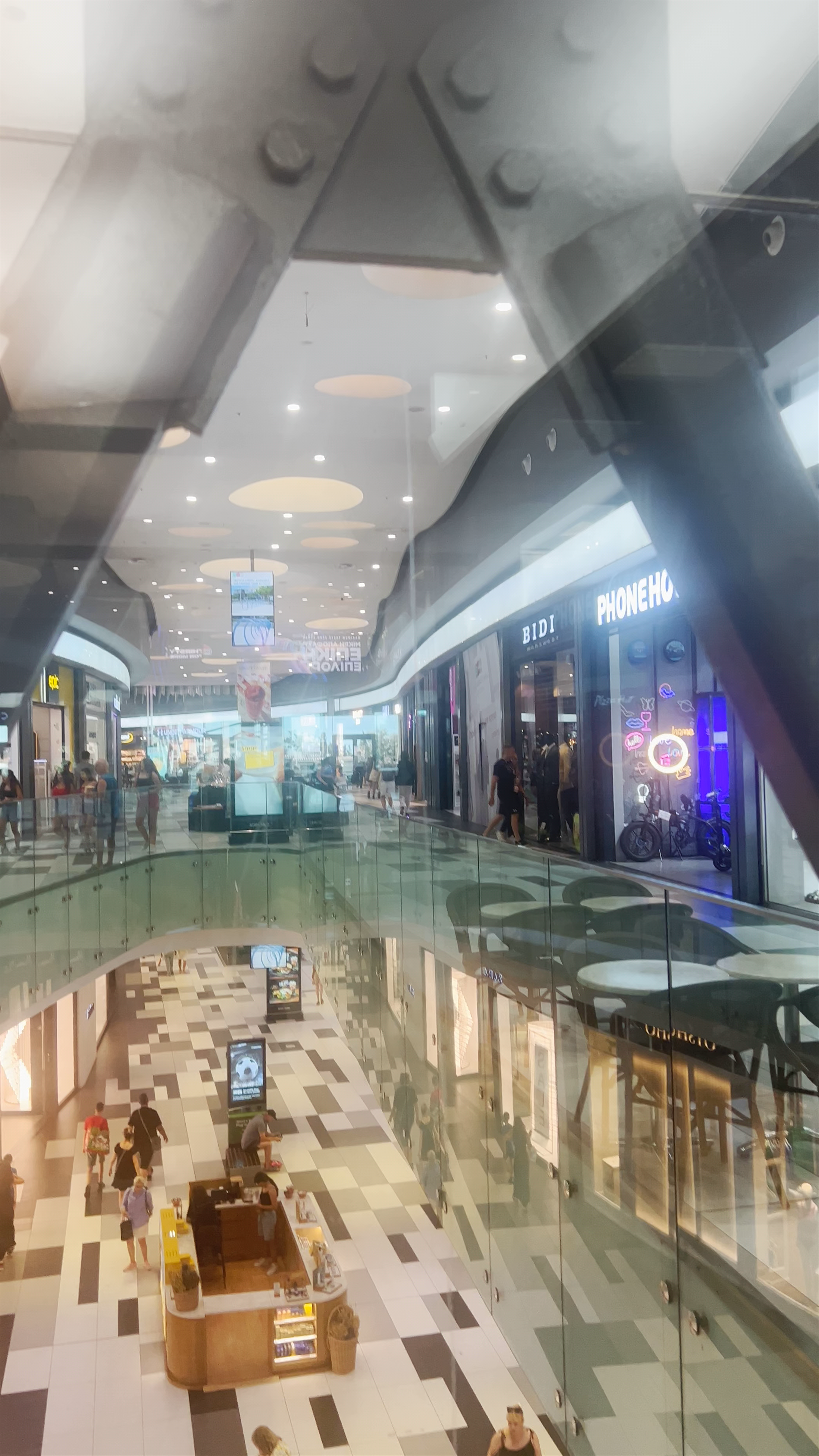 Kings Avenue Mall: Modern Shopping & Leisure in Paphos