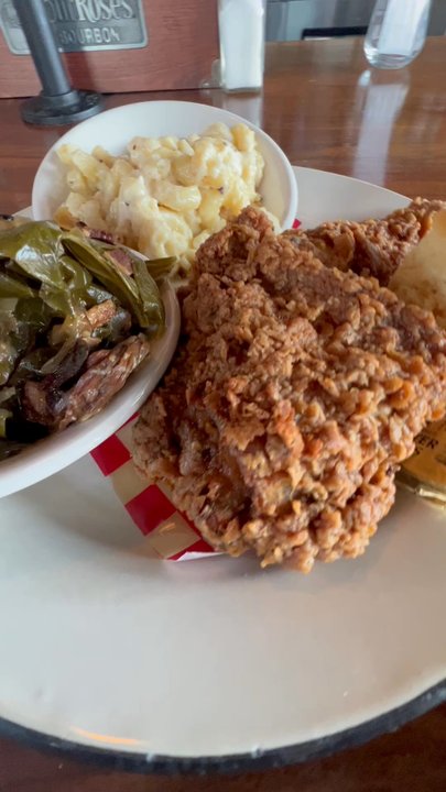 Libby’s Southern Comfort - 2 piece, macaroni and cheese and greens. - Southern Near Me - Covington, Kentucky