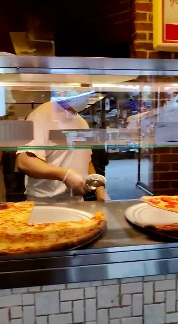 Joe's Pizza