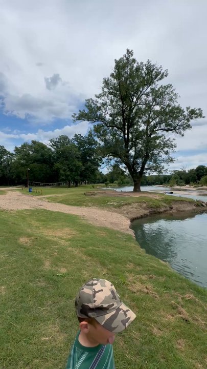 Eagle Bluff Resort - Rafting/Kayaking Near Me - Tahlequah, Oklahoma