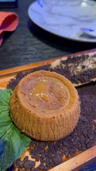 Mamajuana Cafe - Dulce de leche cake - Latin American Near Me - Houston, Texas