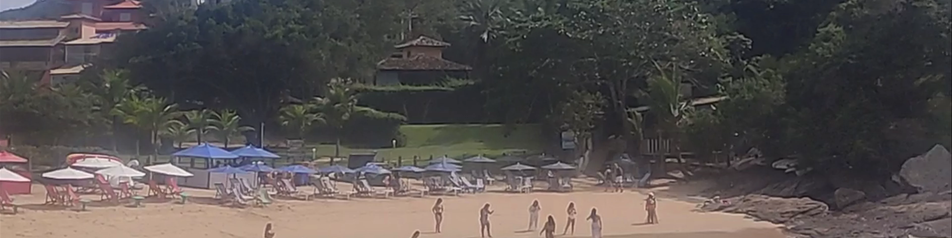 Praia da Ferradurinha