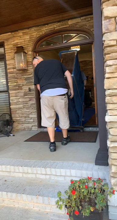 JB Movers - 2 legends - Movers Near Me - Matthews, North Carolina