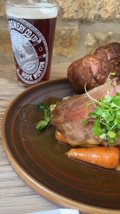 Mousetrap Inn - Sundays Roast - Pubs Near Me - Cheltenham, GLS