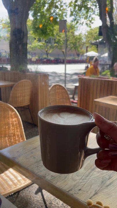 Kits Beach Coffee - Love it with sunshine - Coffee & Tea Near Me - Vancouver, British Columbia