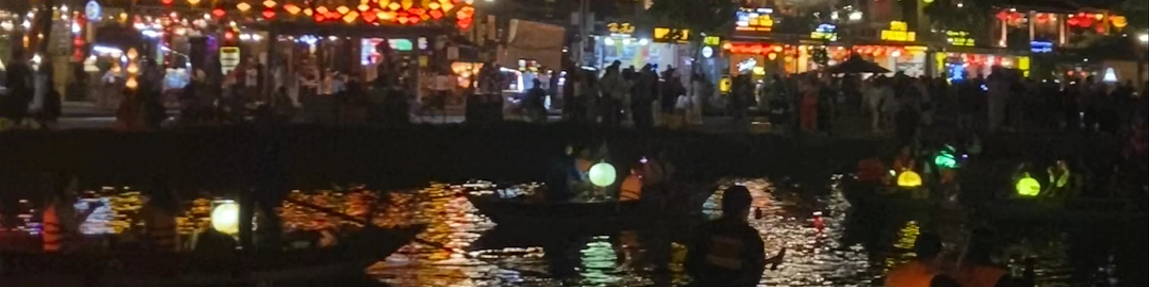 Hội An Night Market