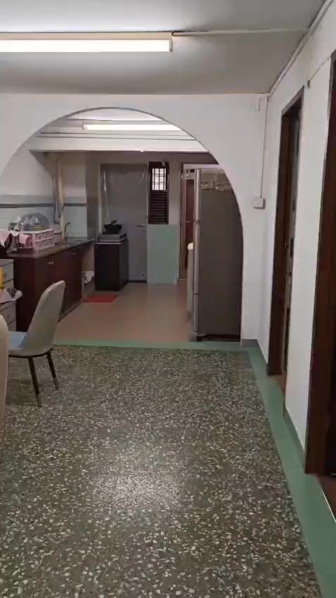 undefined of 699 sqft HDB for Sale in 213 Boon Lay Place - Project Photos 10