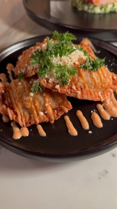 Vinas Wine & Tapas - American empanadas and pork belly - Tapas Bars Near Me - New Haven, Connecticut