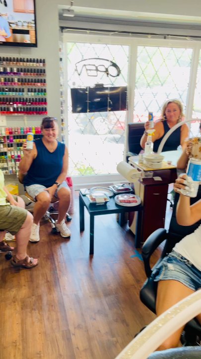 TT Nails Spa - Nail Salons Near Me - Rochester, New York