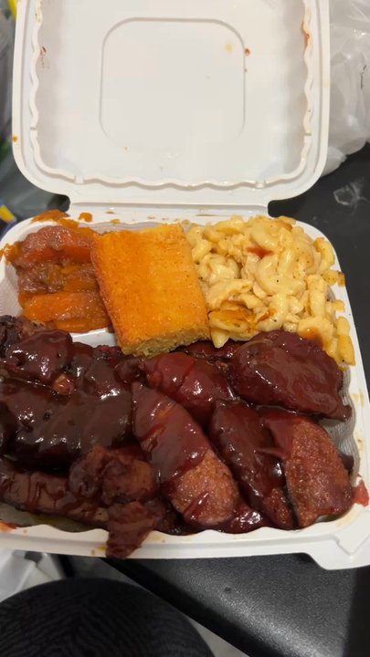 Ruby Jewels Catering - Bbq ribs, tri tip, and links. With double MAC and Yams. - Caterers Near Me - Vallejo, California