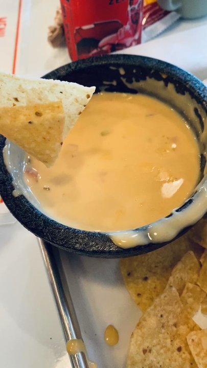 Tacos El Metro - Queso - Tacos Near Me - Dallas, Texas