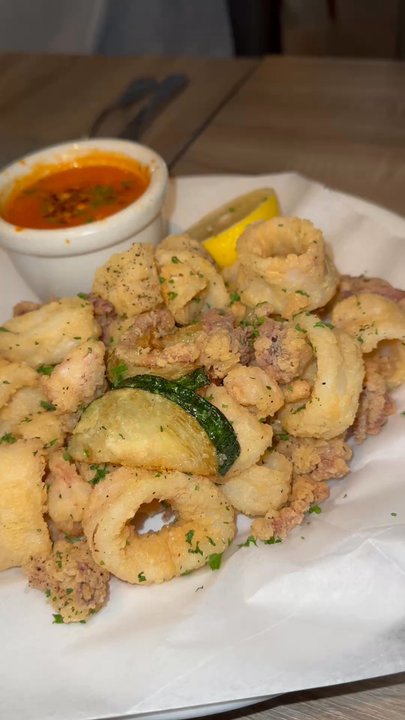 Sylvano’s - Calamari - Italian Near Me - Miami, Florida