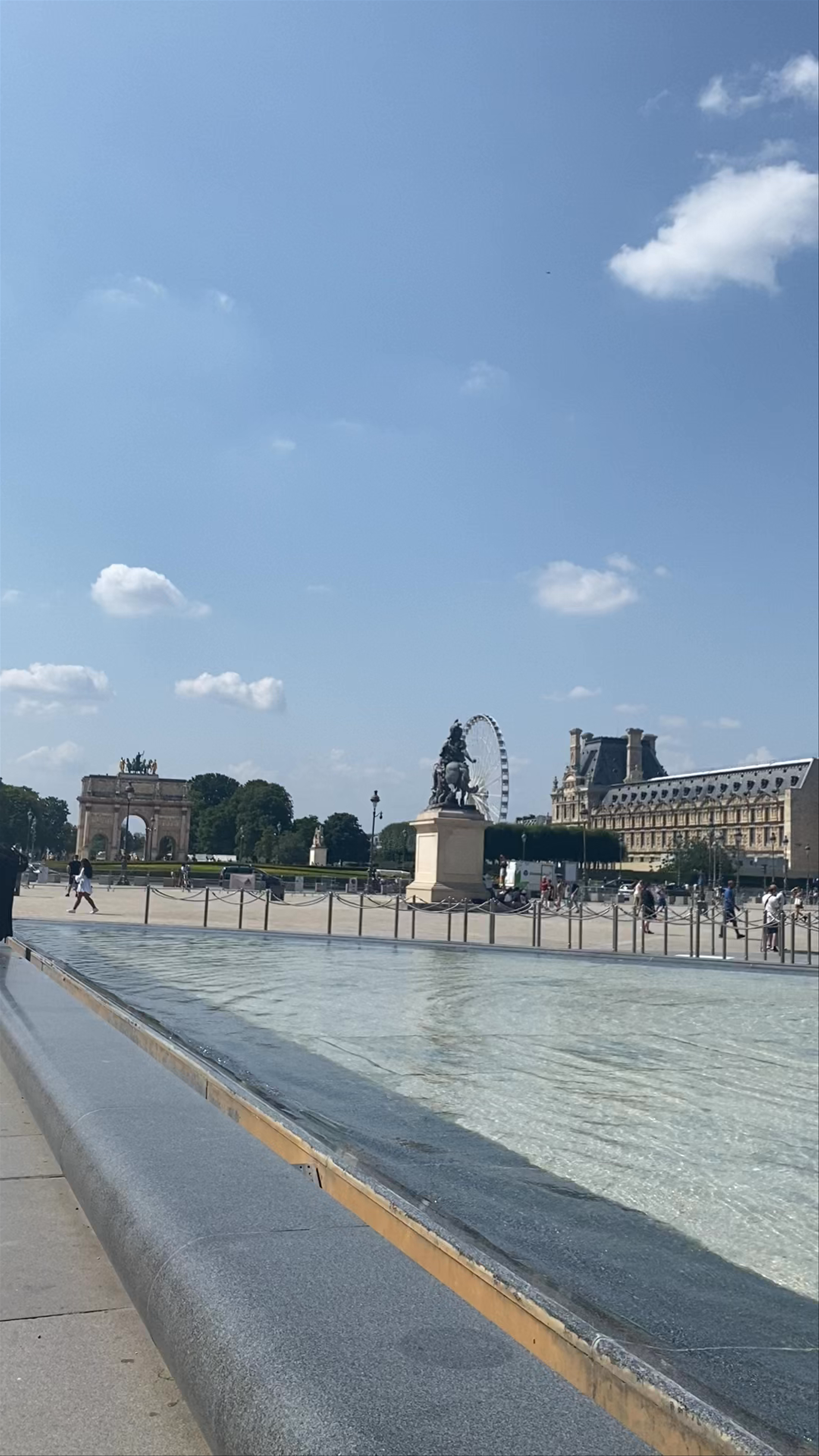 Louvre Museum: Iconic Art & Architectural Marvel in Paris
