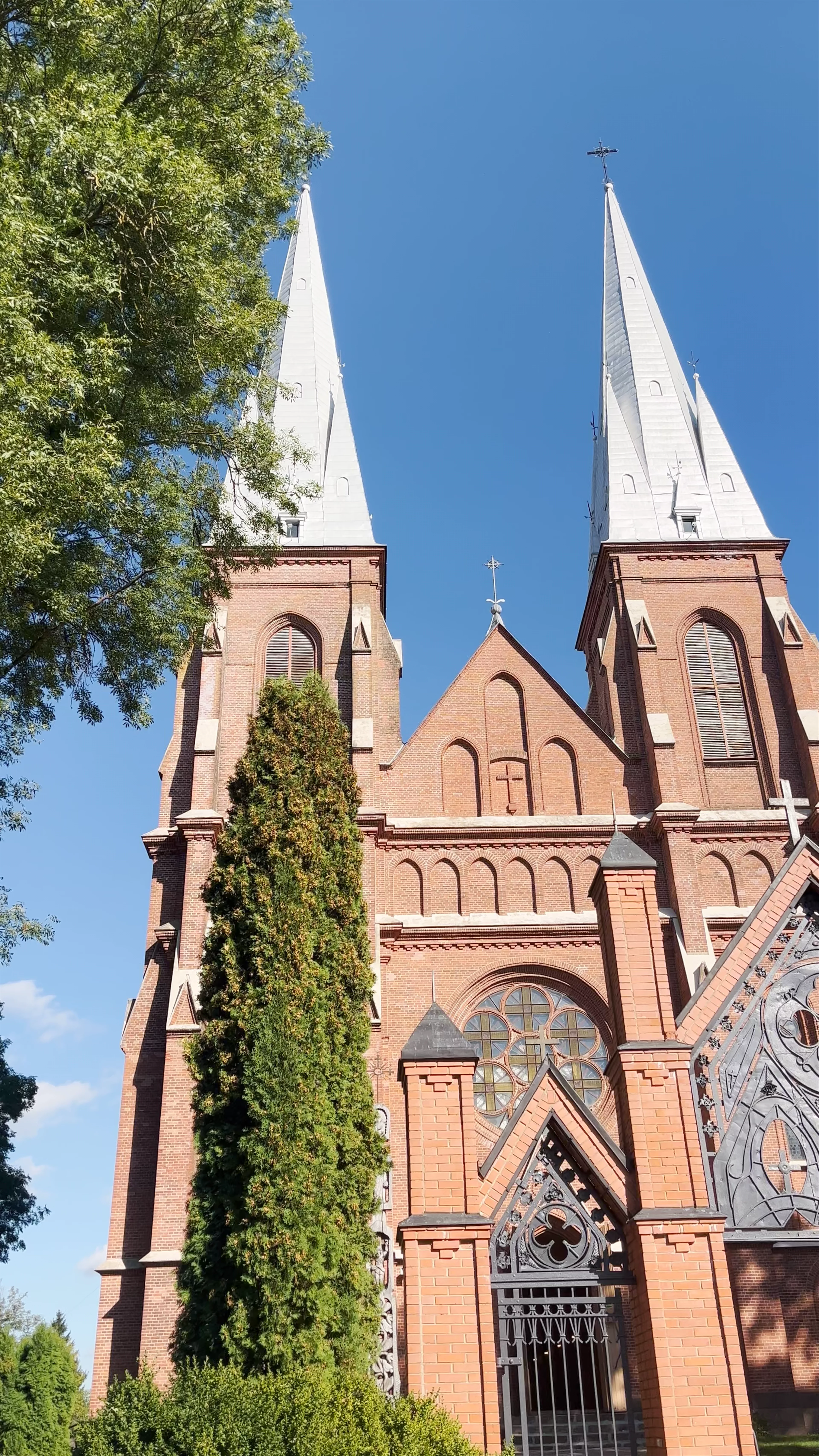 Church of the Holy Trinity, Pabiržė