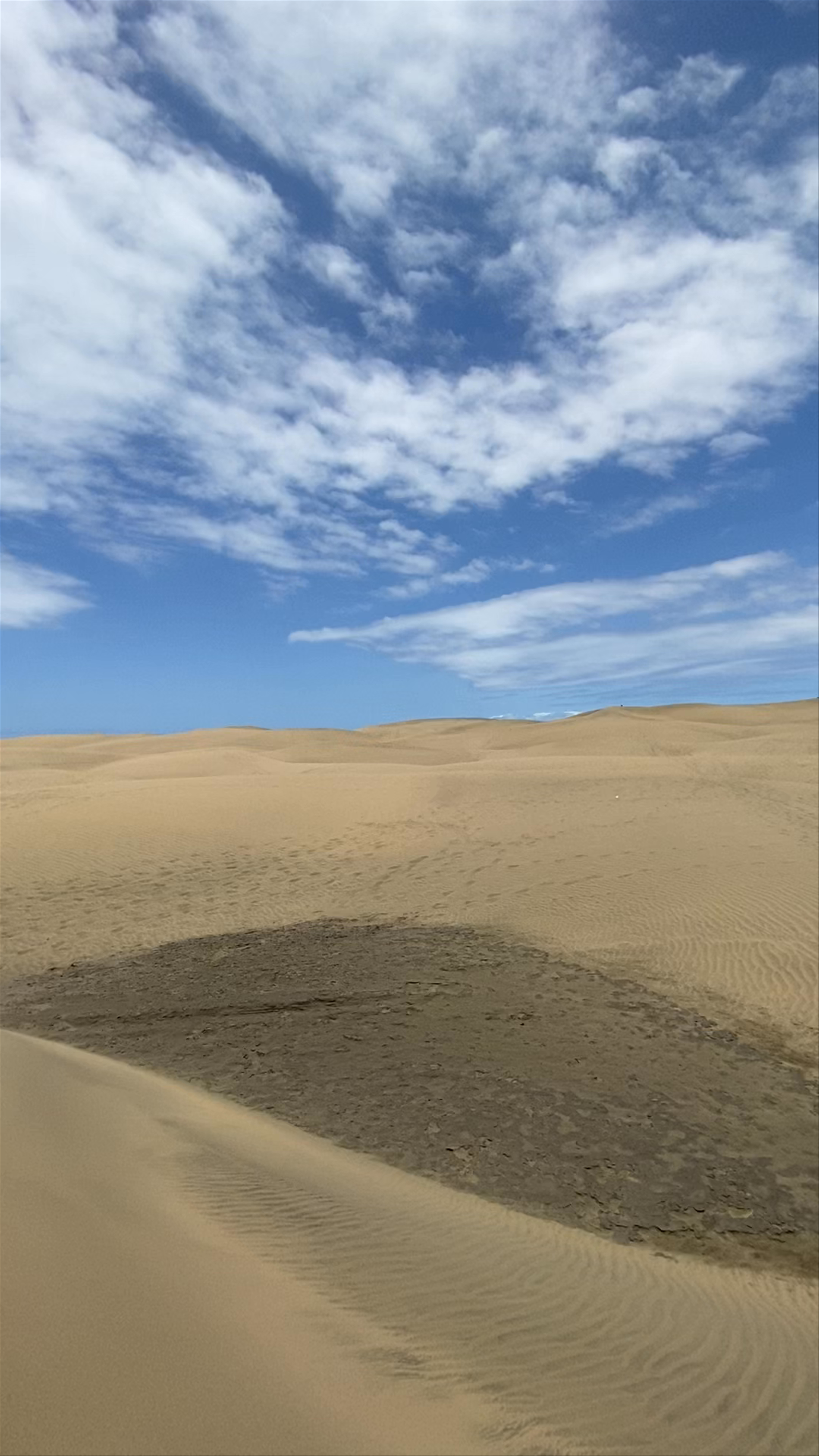 Maspalomas Dunes: Tranquil Desert Escape in Gran Canaria