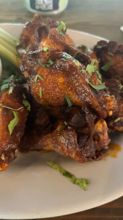 Slackwater Pub & Pizzeria - Buffalo wings! To die for! - Pizza Near Me - Ogden, Utah
