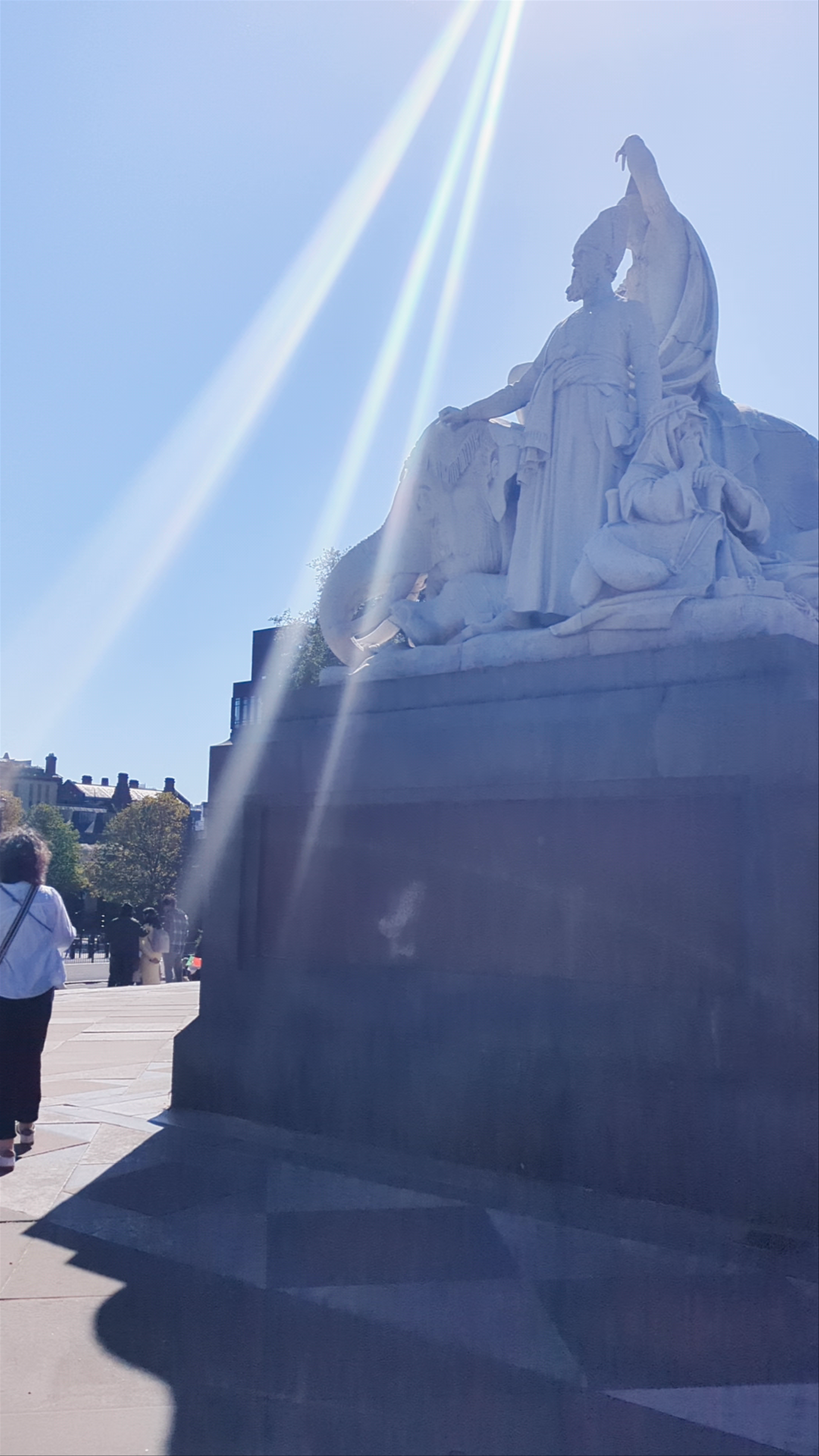 Golden Sunbeams on The Albert Memorial, London