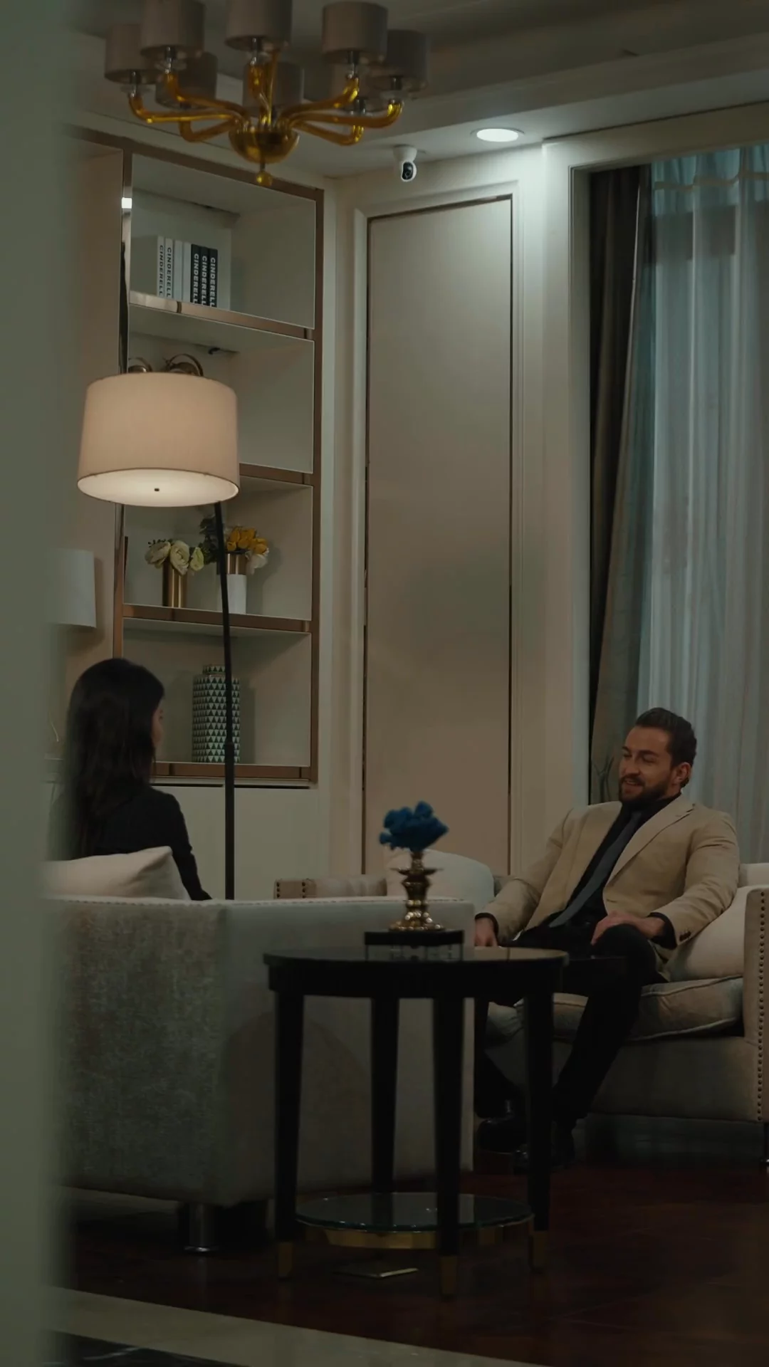 One Night Stand - S1E10