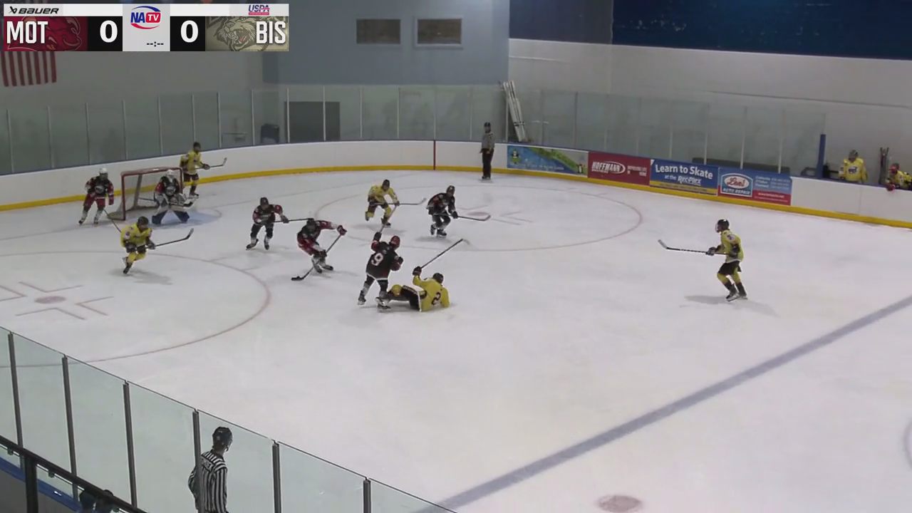 Ty Vaszily's Impressive Defensive Play Leads to Scoring Rush
