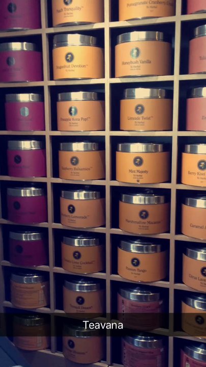 Teavana - Sooooo manyyyyy!!!!! :o - Coffee & Tea Near Me - Cancún, ROO