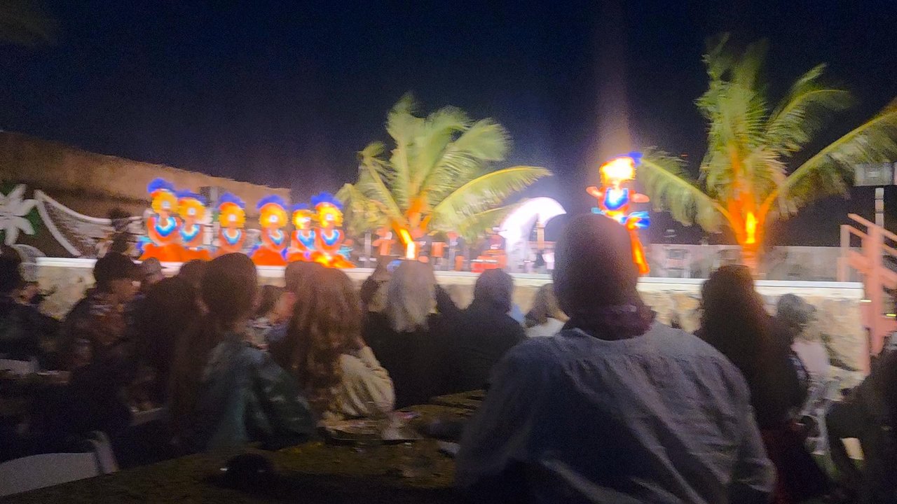 Mauka Warriors Luau - The ladies doing their thing! - Cultural Center Near Me - Kapolei, Hawaii