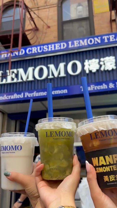 Lemomo Tea - kiwi lemon tea, coconut lemon tea, wanpe lemon tea, in front of the storefront outside - Coffee & Tea Near Me - New York, New York