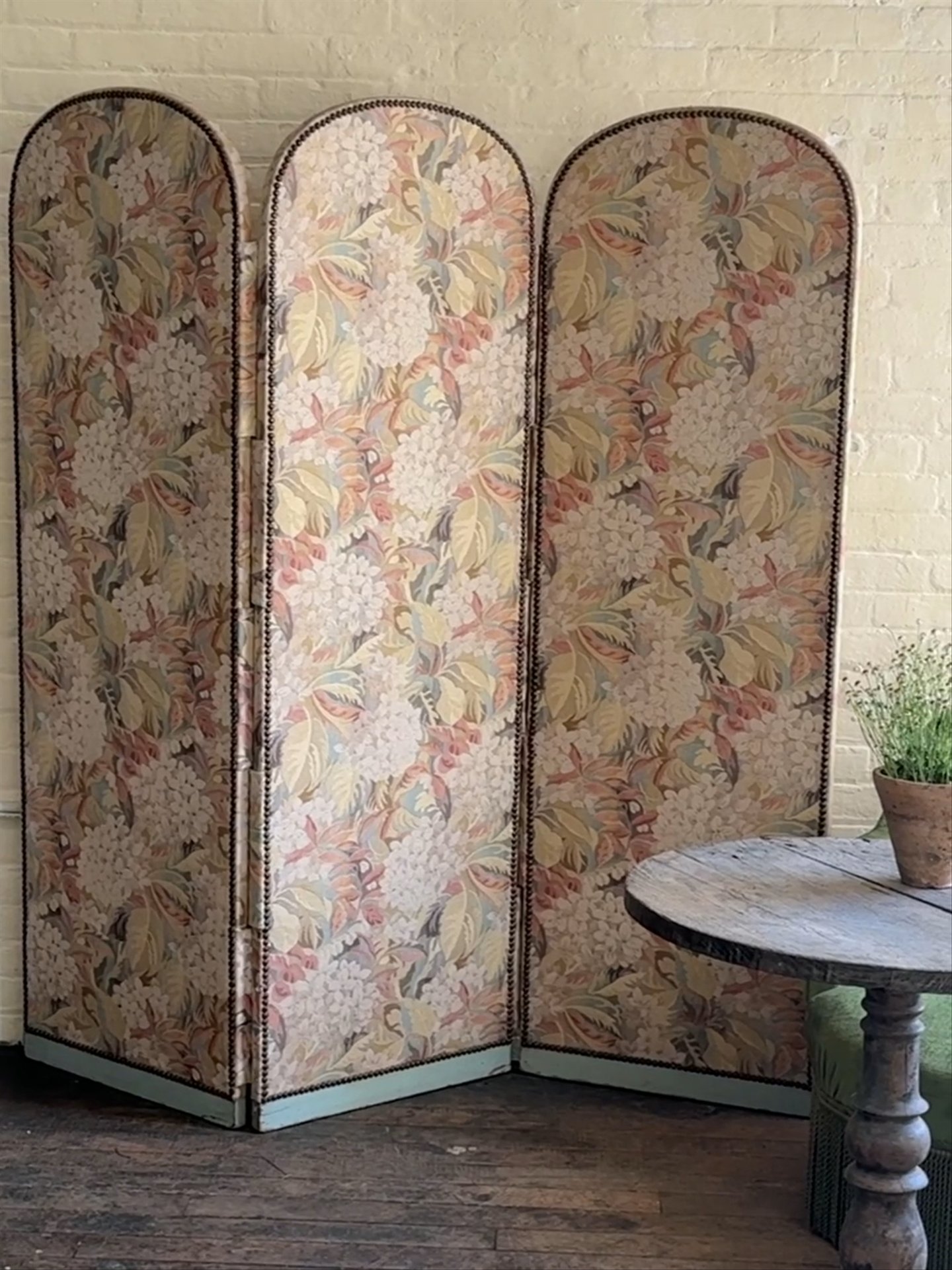Vintage Tapestry Screen
